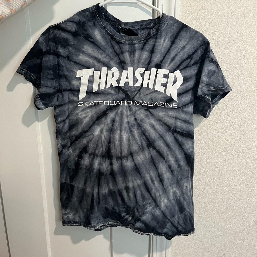 THRASHER shirt
